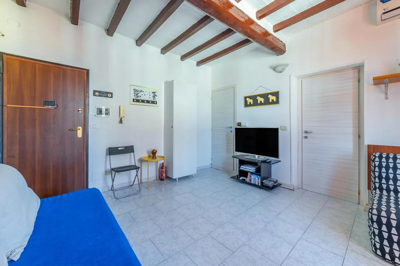 Parma Centro Torri Huge Apartment X6 إيطاليا