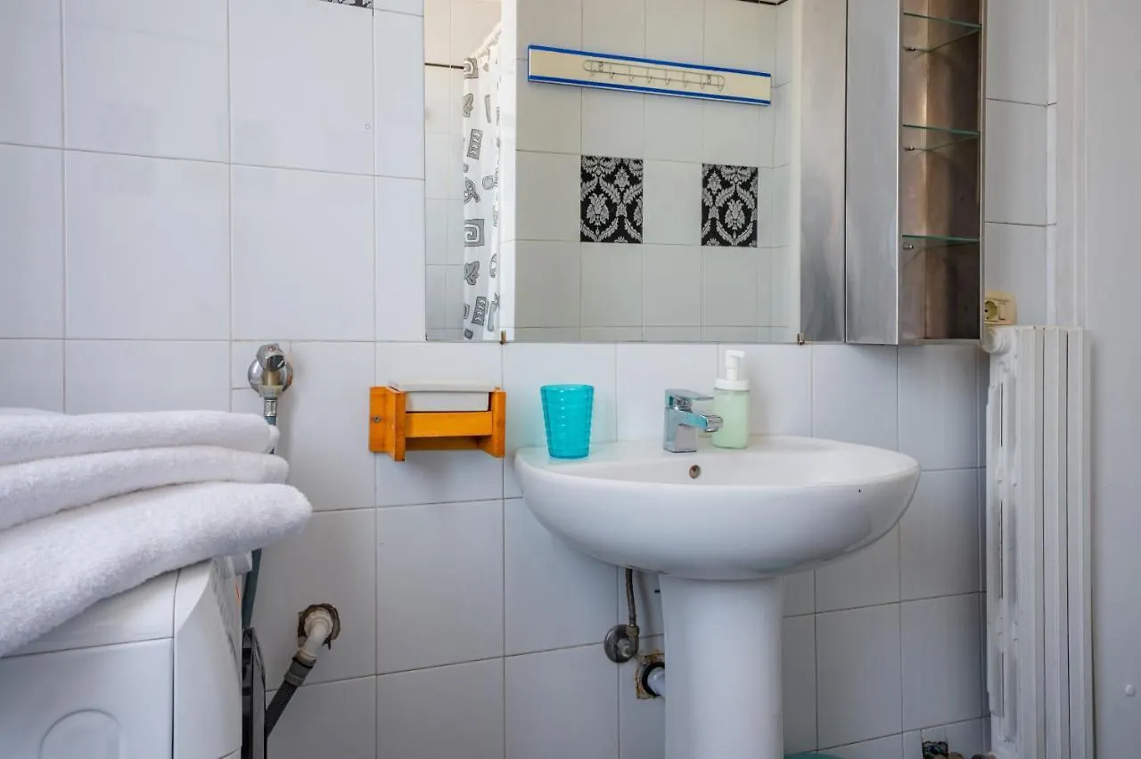 Parma Centro Torri Huge Apartment X6 0*,  Italy