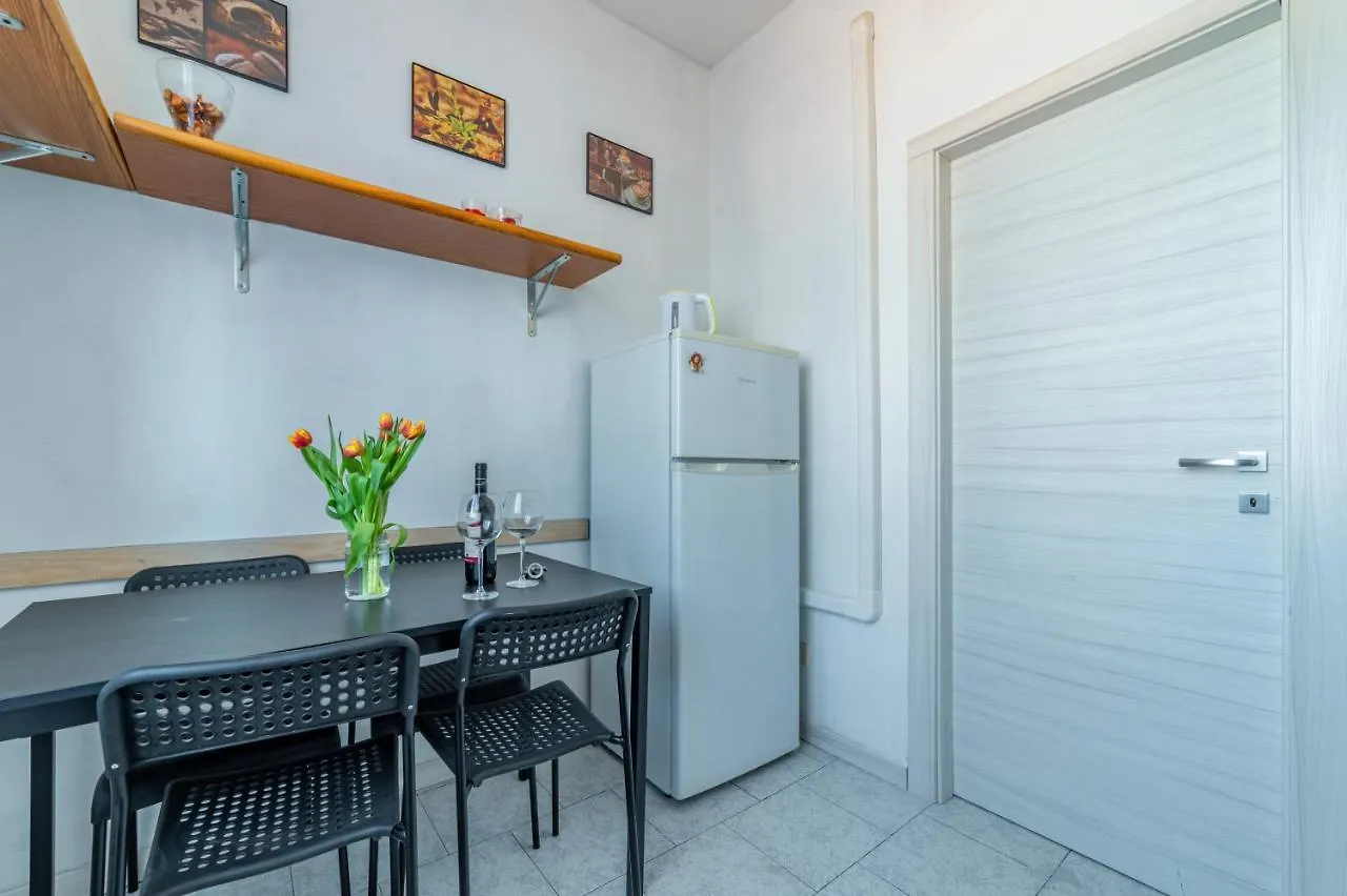 Parma Centro Torri Huge Apartment X6